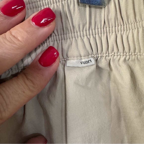 Vuori womens scout Light Beige Cargo Pants joggers size large - Picture 7 of 7